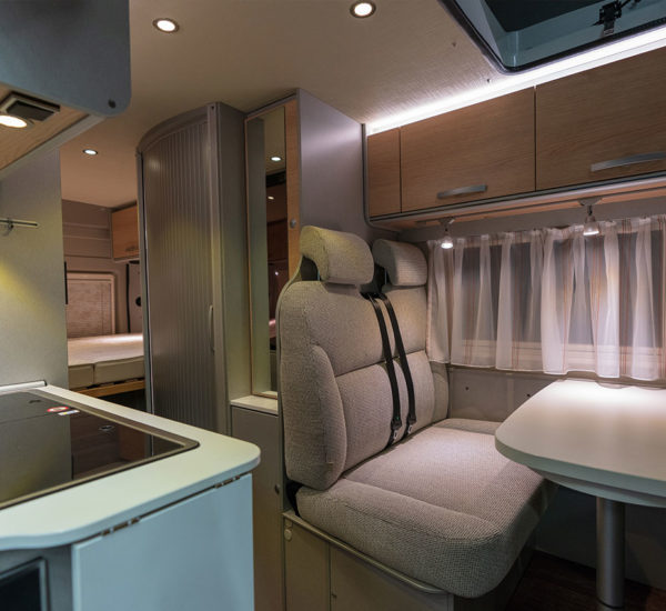 privati-domotica-camper-luci